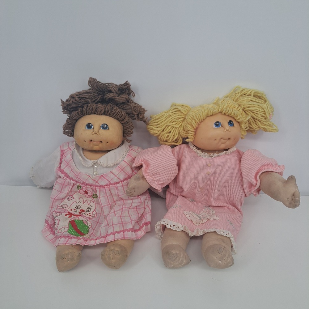 VTG Cabbage Patch Kids Dolls Lot of 2 Blonde Brown Yarn Hair Pink Dresses Retro